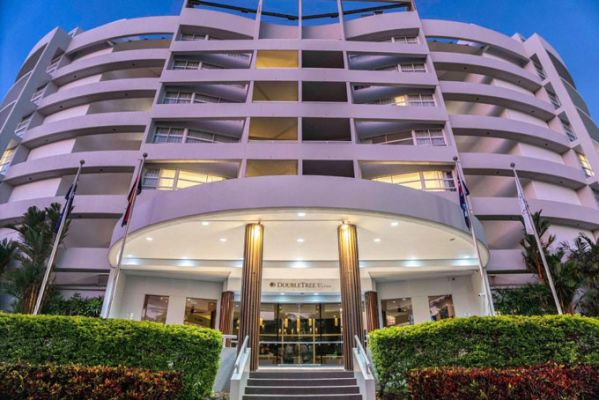 HotelAustralienQLDCairnsDoubleTree by Hilton Cairns von aussen